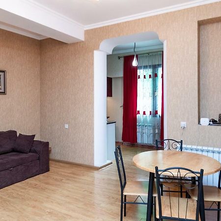 Gnn Cosy Apartment Tbilisi Zewnętrze zdjęcie